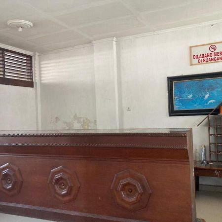 Hotel Surya Citra Jogja A Mitra Reddoorz Джокьякарта Экстерьер фото